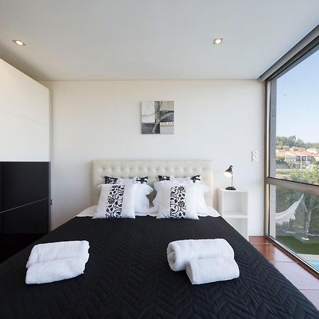 Lovelystay - Casa Guimas Penafiel Buitenkant foto