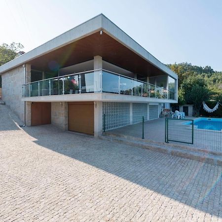Lovelystay - Casa Guimas Penafiel Buitenkant foto