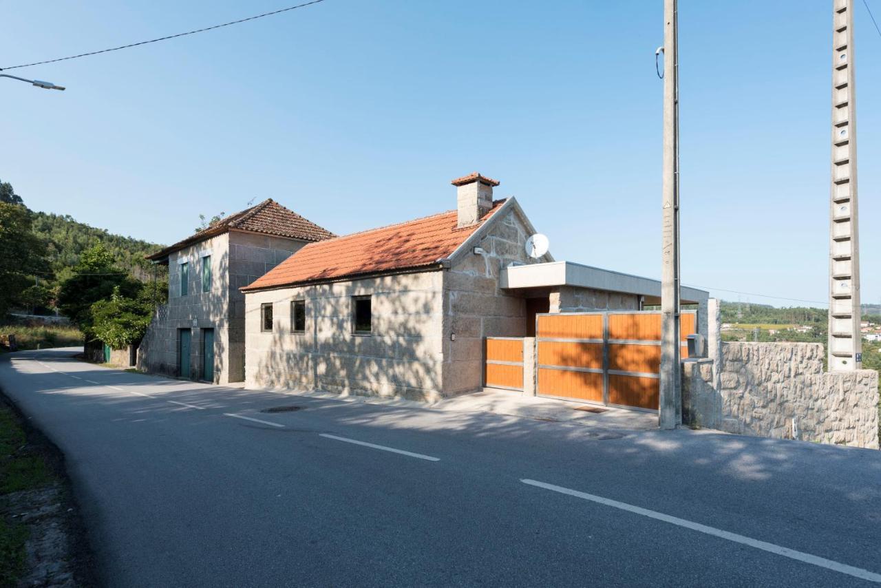 Lovelystay - Casa Guimas Penafiel Buitenkant foto
